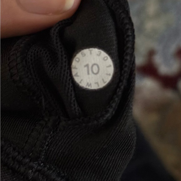 Lululemon Women’s Sculpt Tank - Picture 4 of 4